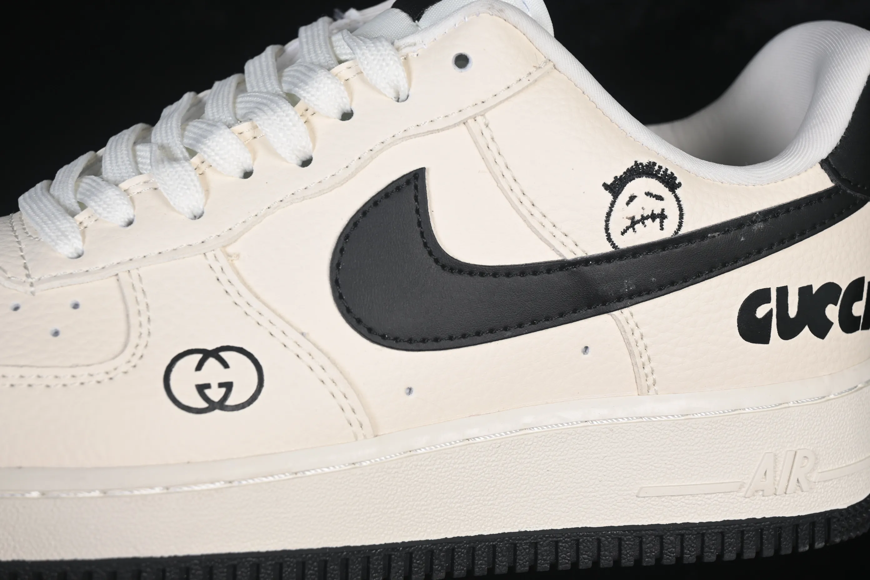 All categories Nk Air Force 1 Air Force series Nk Air Force 1 Low Air Force low-top Nike Air Force 1'07 Low Milky white with black Air Force 1 low-top casual sneakers LD1999-018